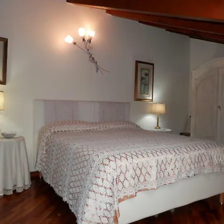 Casa Ferrari Sanificato Ozono Apartment *