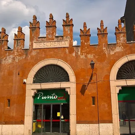 Appartamento Casa Ferrari Sanificato Ozono Verona