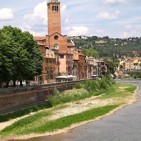 Casa Ferrari Sanificato Ozono Appartamento Verona