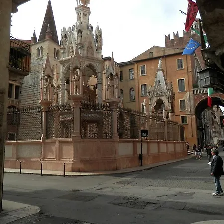 Appartamento Casa Ferrari Sanificato Ozono